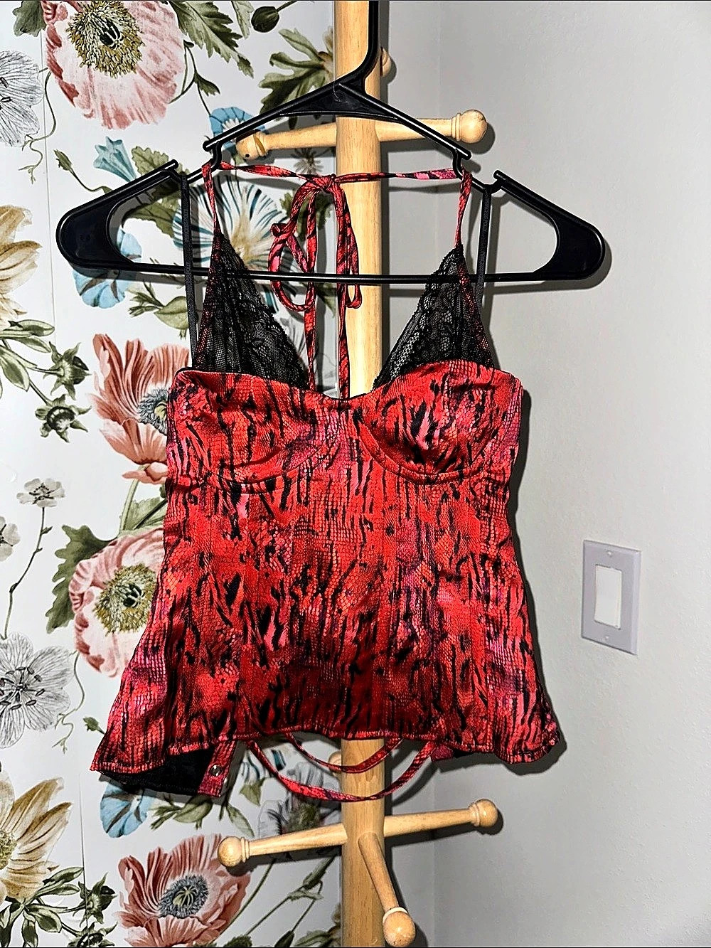 Princess Polly Joylene Lace Up Corset Red / Black XS